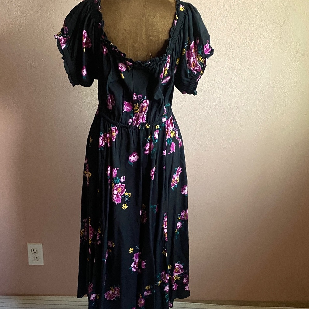 Torrid Black Midi Dress with Pink Floral Design - Picture 5 of 10